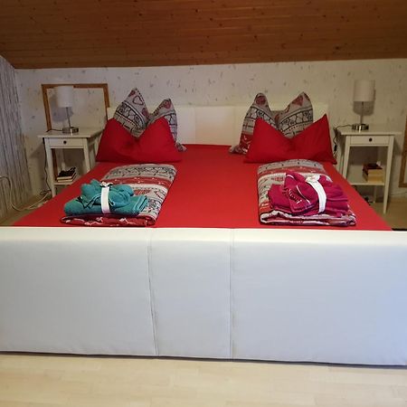 Ferienwohnung Schaefer Anschau エクステリア 写真