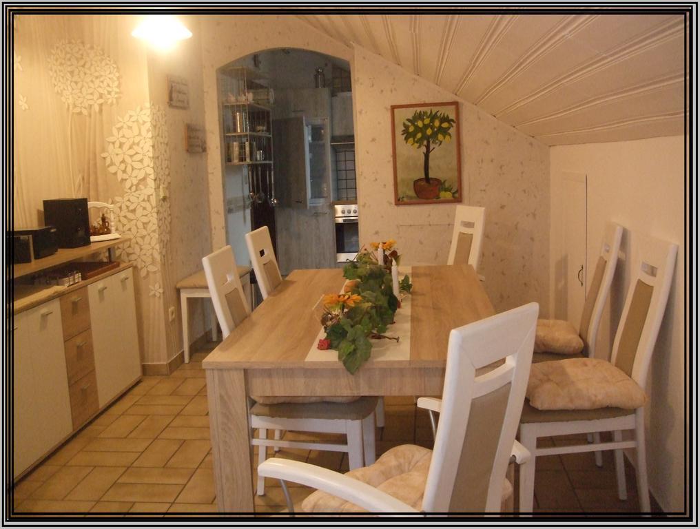 Ferienwohnung Schaefer Anschau エクステリア 写真
