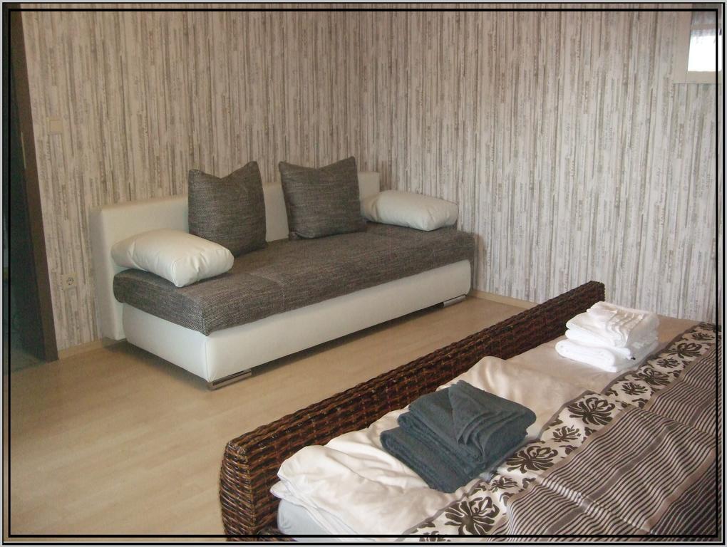 Ferienwohnung Schaefer Anschau エクステリア 写真
